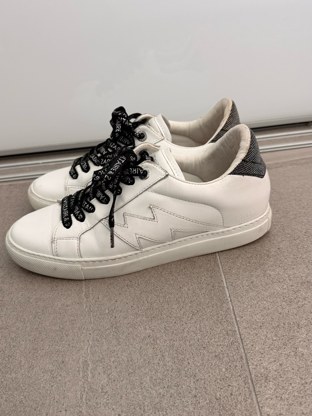 Zadig & Voltaire White Leather Low-Top Sneakers with Black Accents